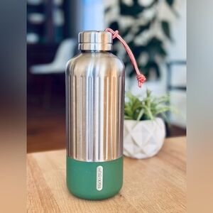 black + blum 28oz canteen